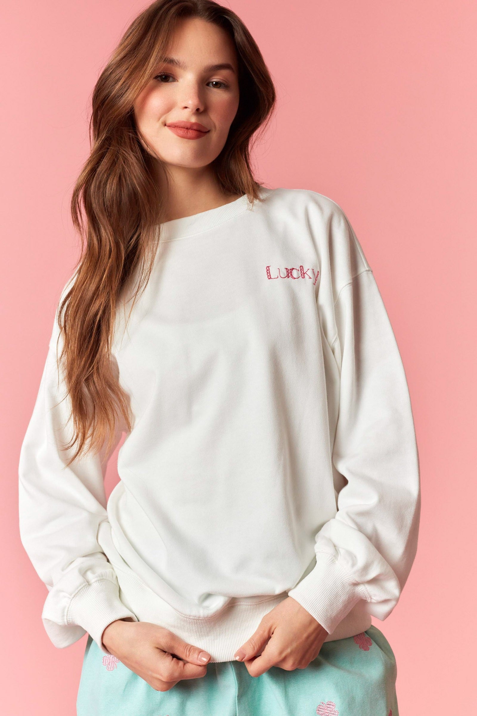 Lucky Front Embroidery Checker Clover Sweatshirt