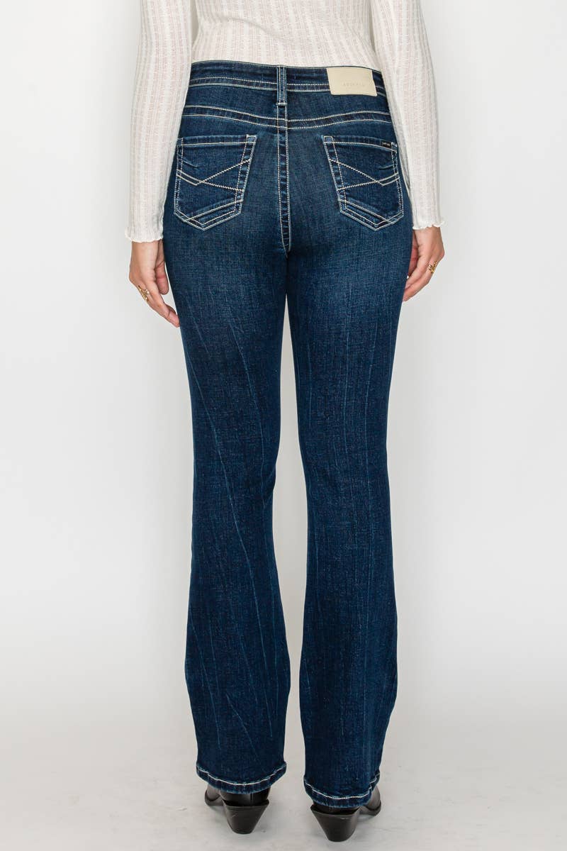TUMMY CONTROL HIGH RISE SLIM FLARE JEANS *Signature*